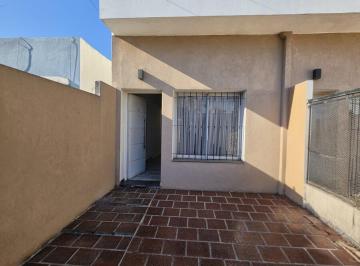 Casa · 79m² · 3 Ambientes · 1 Cochera · ¡Nuevo Valor! Oportunidad – Dúplex a Estrenar Al Frente en Ciudad Madero