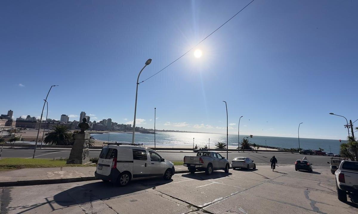 Departamento de 3 ambientes a estrenar con balcón aterrazado