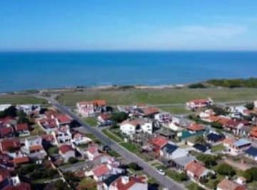Terreno · 310m² · Venta Lote con Losa en Barrio Serena