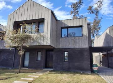 Casa · 170m² · 2 Ambientes · 2 Cocheras · Dúplex Venta Barrio Cerrado Nuevo Malagueño – 2 ½ Ambientes