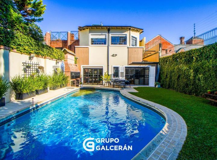 Casa · 400m² · 7 Ambientes · 2 Cocheras