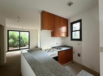 PH · 55m² · 3 Ambientes · PH, Casas de Pasillo, Dos Dorm., Patio, Rosario, Venta.