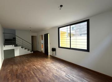 PH · 71m² · 3 Ambientes · PH, Casas de Pasillo, Dos Dorm., Patio, Rosario, Venta.