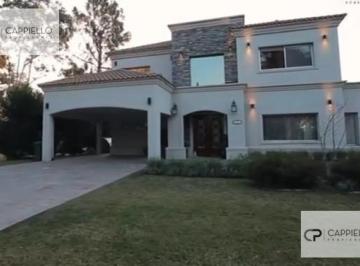Casa · 700ha · 5 Ambientes · Impresionante Casa en Venta y Alquiler en St Thomas Oeste