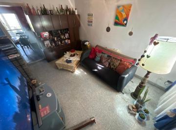 Casa · 100m² · 3 Ambientes · 1 Cochera · Casa 3 Amb Lote 8.66 X 37.65 en Villa Ballester