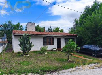 Casa · 90m² · 3 Ambientes · 1 Cochera · Casa en Venta a 50 m del Río en San Antonio