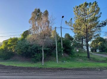 imagen1 · Terreno en Esquina Barrio Dufaur