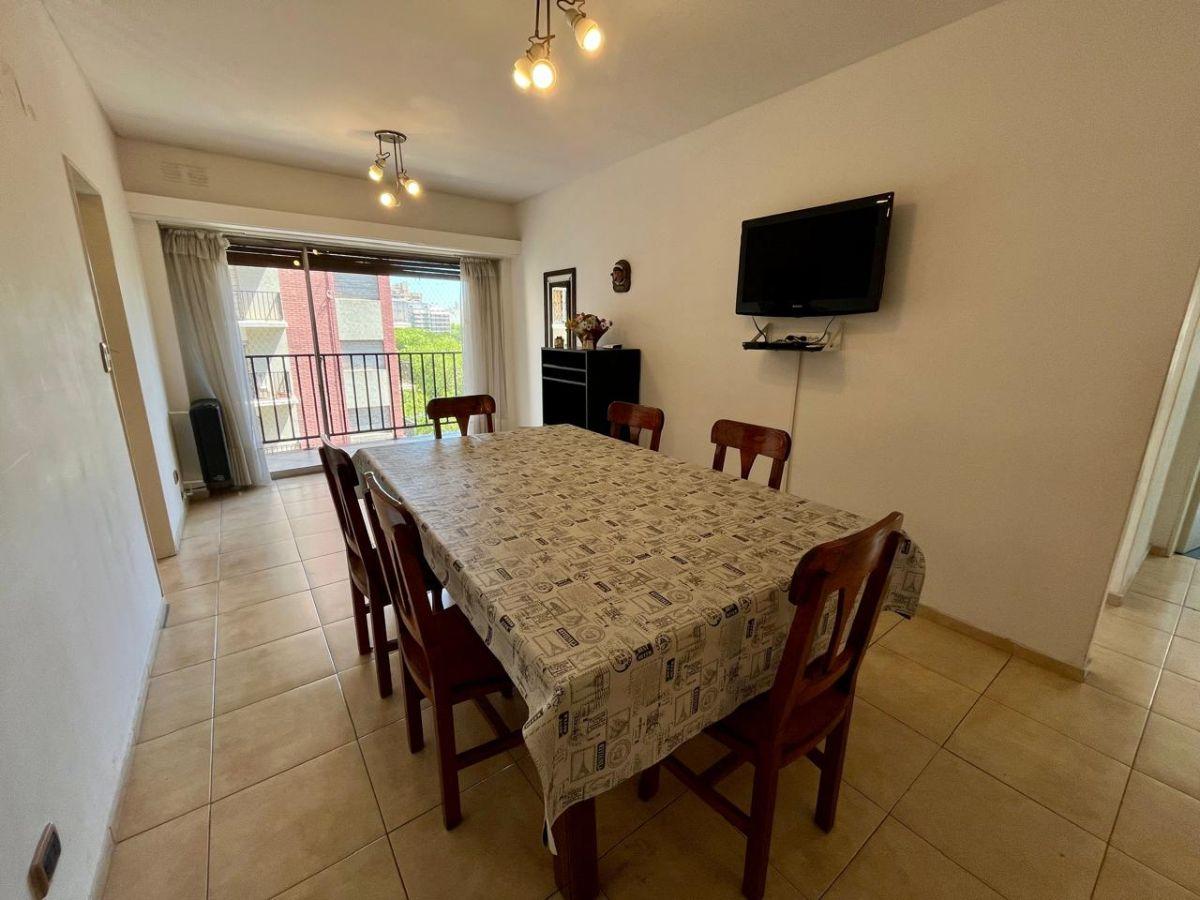 Venta de Departamento de 4 Ambientes en calle cordoba 1600 6º