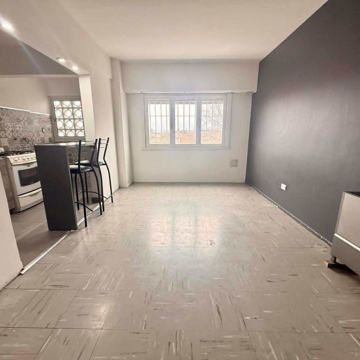 Depto 3 amb, 65m² con cochera — San José