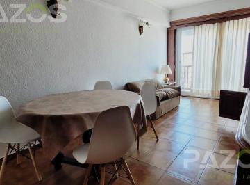Departamento · 70m² · 3 Ambientes · Departamento en Plaza Colon