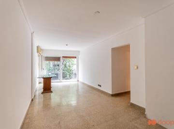 Departamento · 78m² · 4 Ambientes · 1 Cochera · Venta Departamento 4 Ambientes Colegiales Dependencia y Cochera
