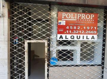 Local comercial de 1 ambiente, Flores · Local Sobre Av Boyaca - Impecable Estado - Muy Buena Ubicacion