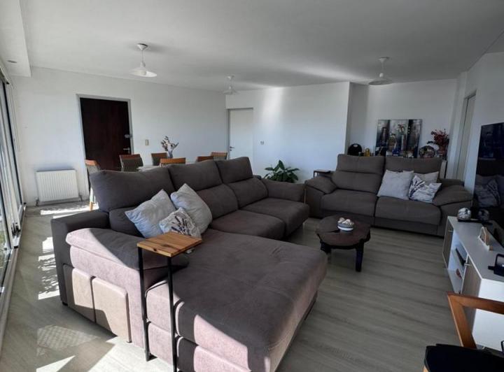 Departamento · 129m² · 4 Ambientes · 2 Cocheras
