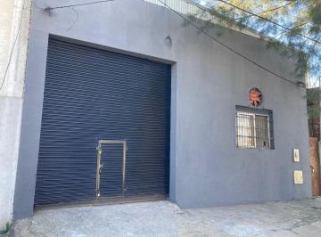 Depósito , Ituzaingó · Depósito de 200 m² en Alquiler en Ituzaingó