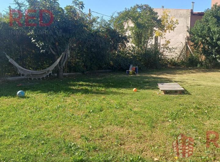 Casa · 125m² · 3 Ambientes · 2 Cocheras