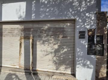 Foto · Local Comercial 30 m² con Baño Padre Luis Monti 3744