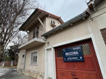 Casa · 102m² · 4 Ambientes · Chalet en Venta! 4 Amb C/ Patio - Florida Mitre