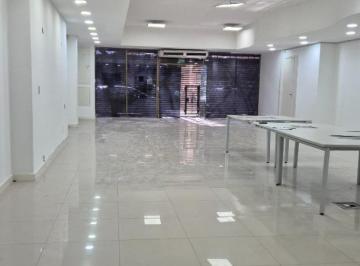 Local comercial · 550m² · 1 Ambiente · Inversión Comercial 621 m² Monserrat Financiación Directa