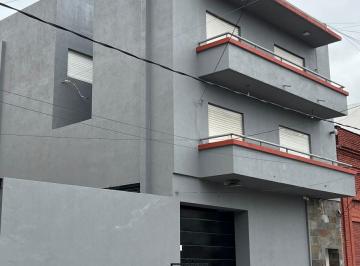 Departamento de 2 ambientes, Lanús · Departamento de 50 m² con 1 Dormitorio en Alquiler en Valentín Alsina