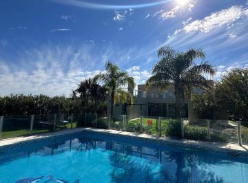 Casa de 4 ambientes, Brandsen · Casa 2 Plantas en Haras del Sur