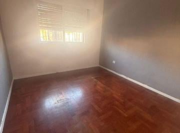 PH de 3 ambientes, Avellaneda · PH de 3 Ambientes en Alquiler con Patio