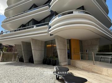 Departamento · 175m² · 4 Ambientes · 3 Cocheras · Departamento en Alquiler 4 Ambientes en La Lucila