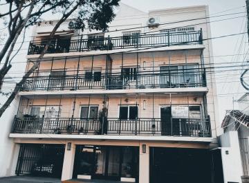 Departamento · 77m² · 3 Ambientes · 1 Cochera · Departamento de Tres Ambienstes en El Centro de San Isidro