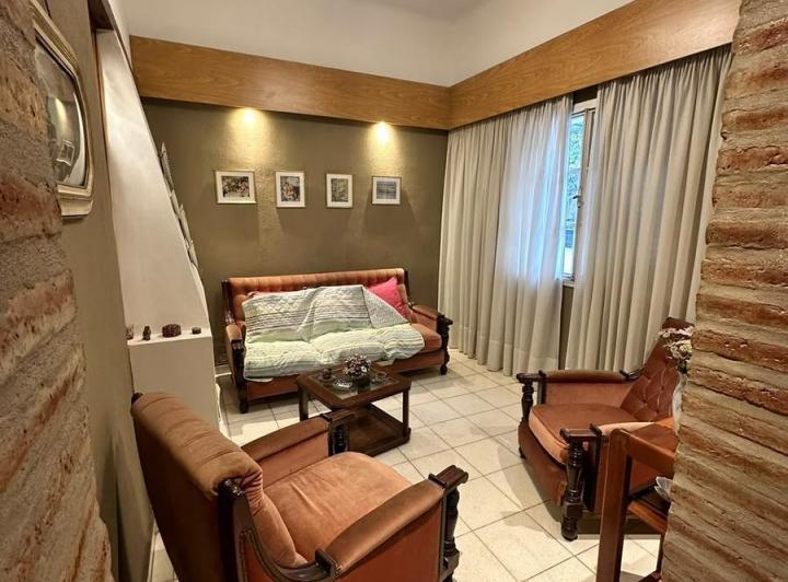 Casa · 148m² · 16 Ambientes · 1 Cochera
