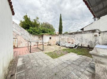 Casa · 126m² · 4 Ambientes · Venta de Casa 4 Ambientes en Lote Propio - Olivos