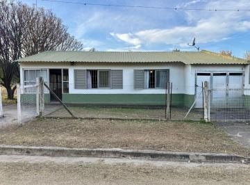 Casa · 157m² · 4 Ambientes · 2 Cocheras · Venta Casa 2 Dorm. Terreno 1.061 m² Amboy