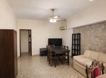 Casa · 70m² · 4 Ambientes · 1 Cochera · Casa en Venta en Villa Elisa