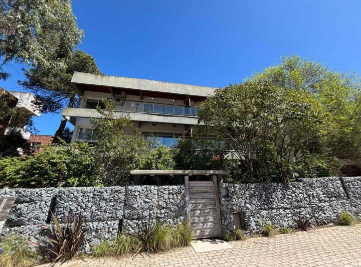 Departamento en alquiler en Pinamar · 3 ambientes