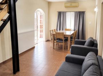 PH · 70m² · 4 Ambientes · 1 Cochera · PH 4 Amb San Martin Parrilla y Cochera