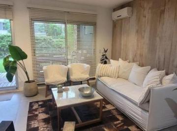 Casa · 100m² · 4 Ambientes · 2 Cocheras · Triplex a La Venta