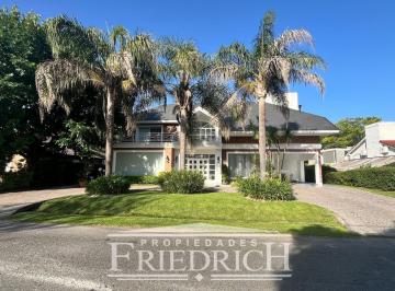 Casa · 388m² · 6 Ambientes · 8 Cocheras · Casa en Venta Country Club Banco Provincia