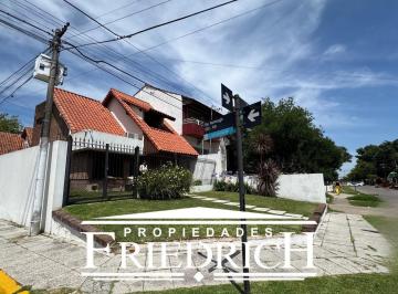 Casa · 100m² · 3 Ambientes · 2 Cocheras · Casa en Venta en Luján