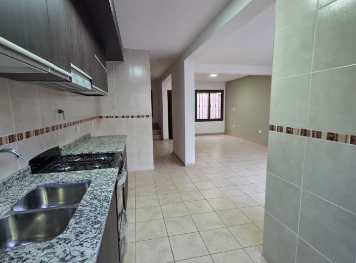 Departamento · 120m² · 5 Ambientes · 1 Cochera