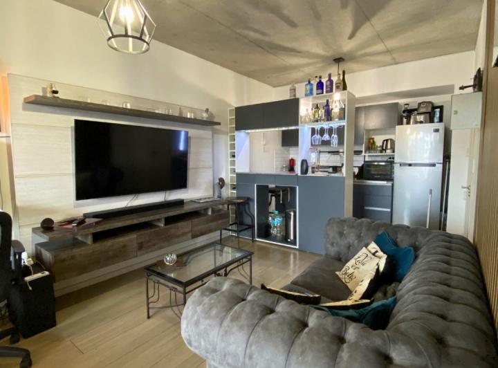 Monoambiente Amoblado y Equipado en Caballito · Piso Alto Luminoso · 35 m² · Listo Para Entrar