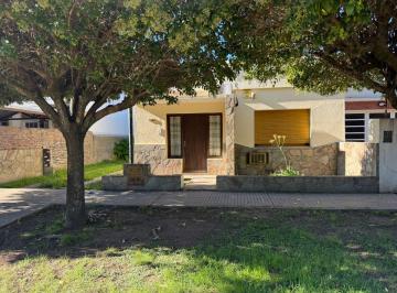 Casa de 4 ambientes, Ramallo · Casa Centrica, Ramallo
