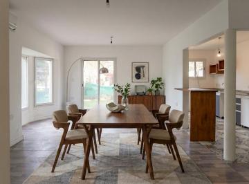 staging-output-1783886260107.jpeg · Alquiler Casa Tipo Triplex - Cochera y Jardín - Los 3 Coniles, Pilar