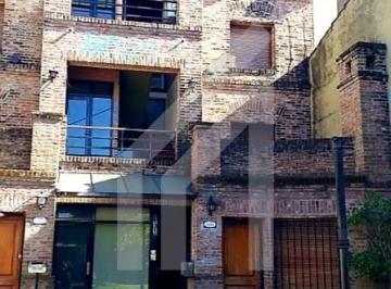 Casa · 120m² · 4 Ambientes · Casa Triplex en Venta en San Isidro, G. B. a. Zona Norte, Argentina
