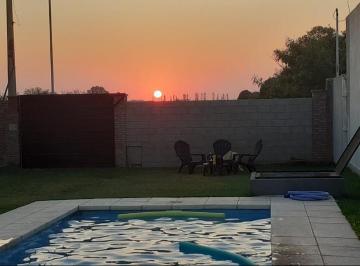 Casa de 2 ambientes, General Lagos · Vendo Propiedad en Barrio Muy Tranquilo
