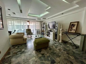 Departamento · 145m² · 4 Ambientes · 1 Cochera · Venta Departamento 4 Ambientes + Dep + Cochera + Super Luminoso