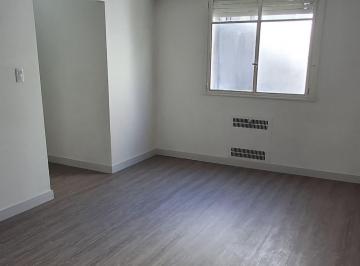 Departamento de 3 ambientes, Monserrat · Tres Ambientes Reciclado
