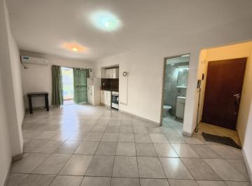 Departamento · 27m² · 1 Ambiente · Alquiler Monoambiente C/ Balcon B° Hospitales