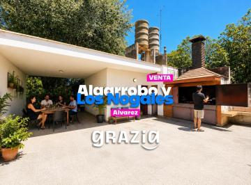 Casa · 200m² · 6 Ambientes · 2 Cocheras · Casa en Alvarez