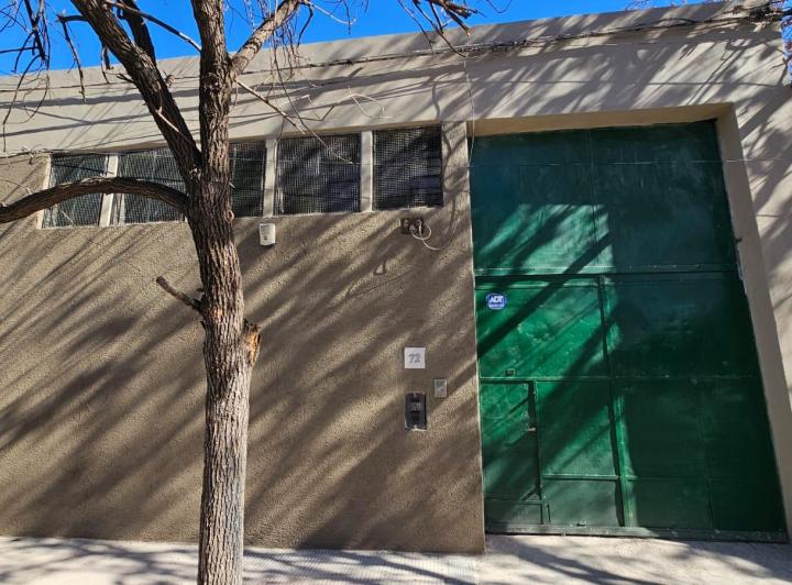 Bodega-Galpón · 300m²