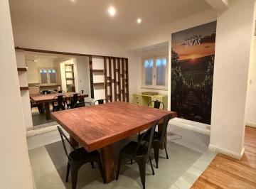 Casa · 150m² · 4 Ambientes · 2 Cocheras · Alquiler | Casa | 4 Amb | La Perla
