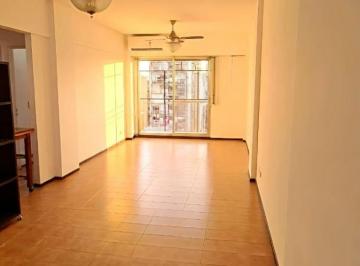 Departamento de 3 ambientes, Balvanera · 3 Ambientes Frente Balcon Lavadero Impecable!
