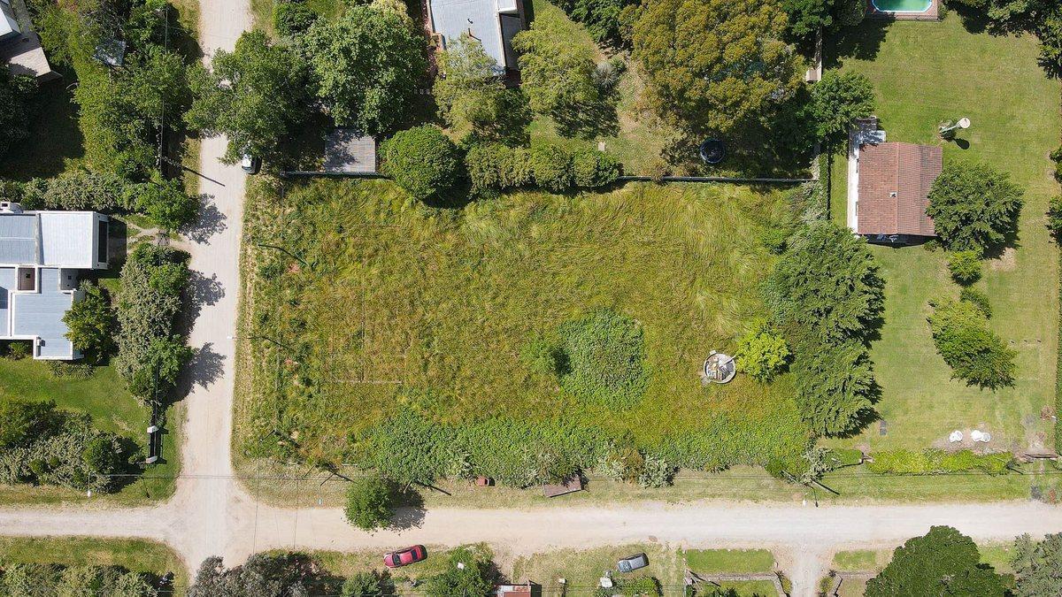 Venta de lote en zona campus universitario — Los Robles al 500